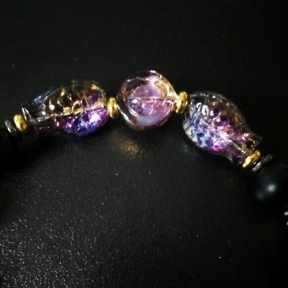 Purple + Black Iridescent Fish + Stone Beads Bracelet! 7"+ Adjust. Goth + Beachy - Picture 2 of 11